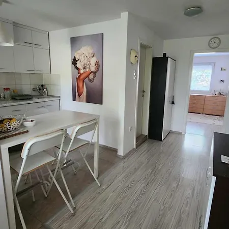 Apartmán Cosy And Spacious Family In